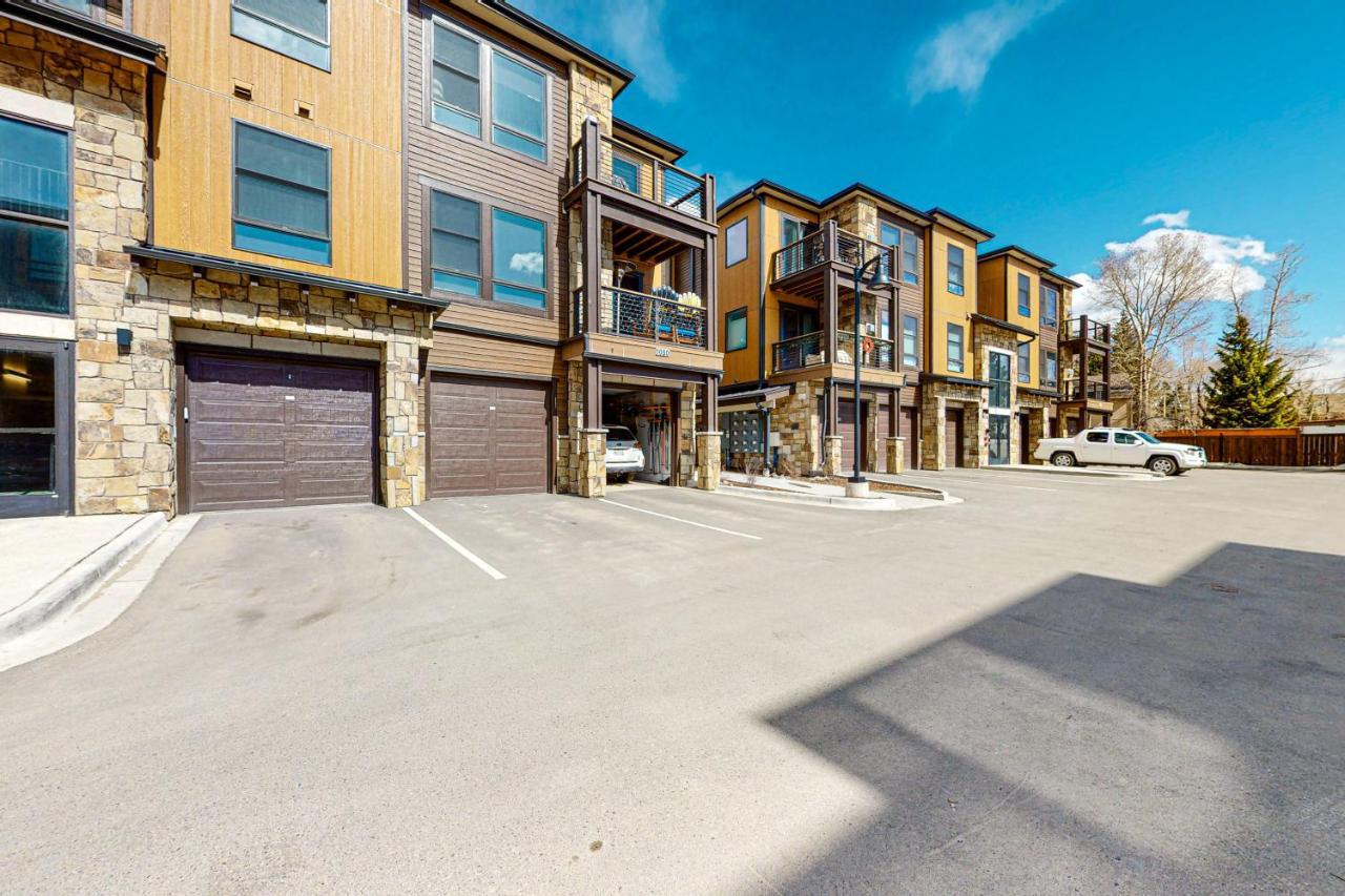 Blue River Flats Condos 실버스론 외부 사진
